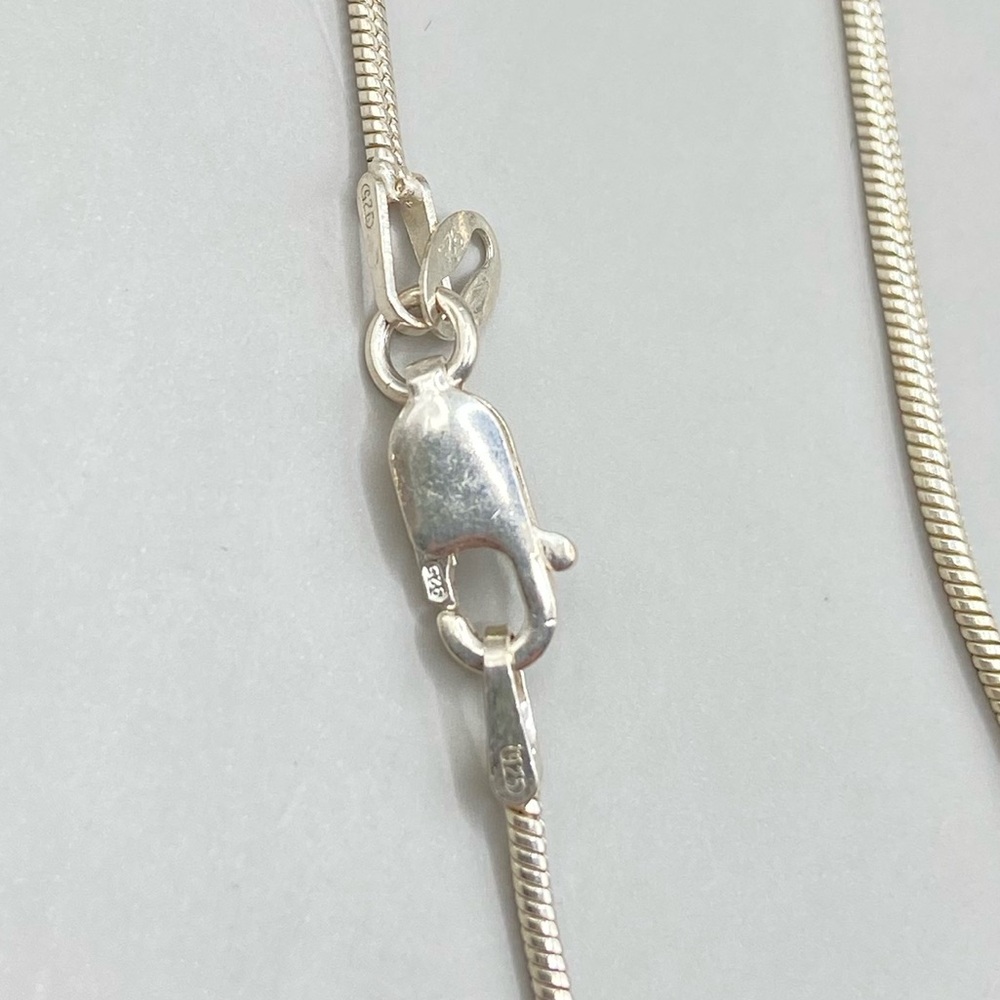 Two Tone Interlocking Circle Gold Bead Pendant Ne… - image 6